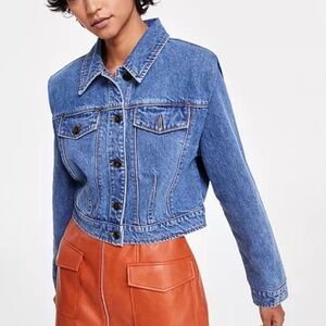 Avec Les Filles Flange-Shoulder Crop denim Jacket